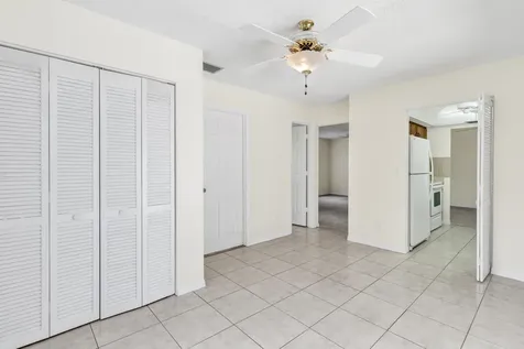 590 26th Court Vero Beach FL 32962