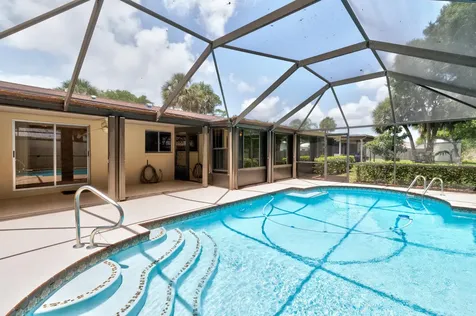 590 26th Court Vero Beach FL 32962