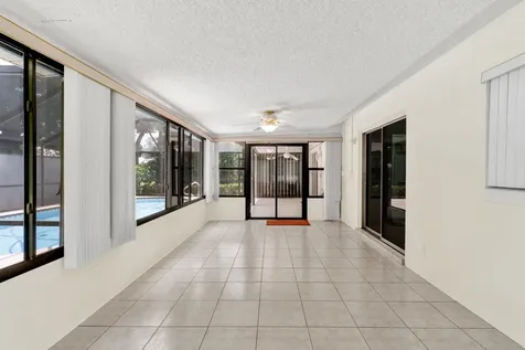 590 26th Court Vero Beach FL 32962