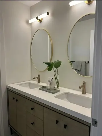 1822 Windsor North Palm Beach FL 33408