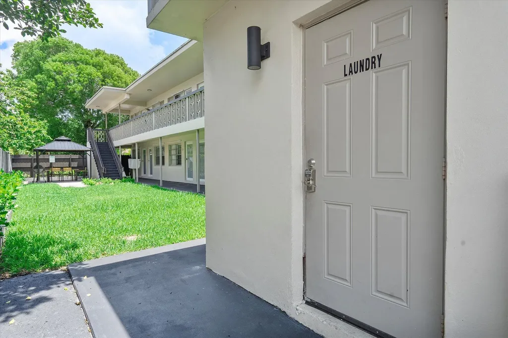 1638 Plunkett Street Hollywood FL 33020
