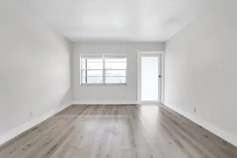 1638 Plunkett Street Hollywood FL 33020