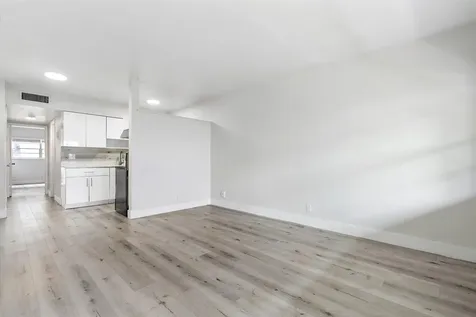 1638 Plunkett Street Hollywood FL 33020