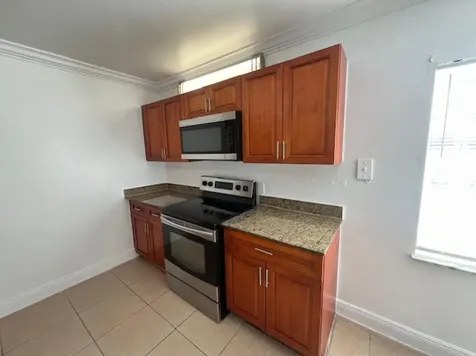 809 9th Street West Palm Beach FL 33401