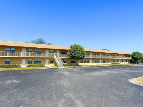 809 9th Street West Palm Beach FL 33401
