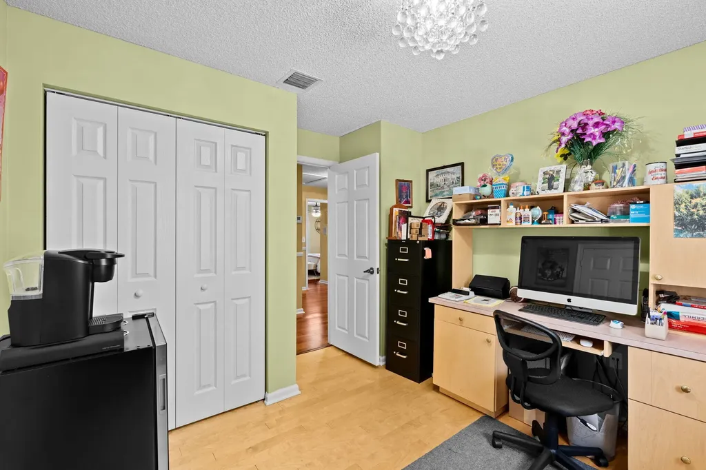 5304 NW 66th Avenue Lauderhill FL 33319