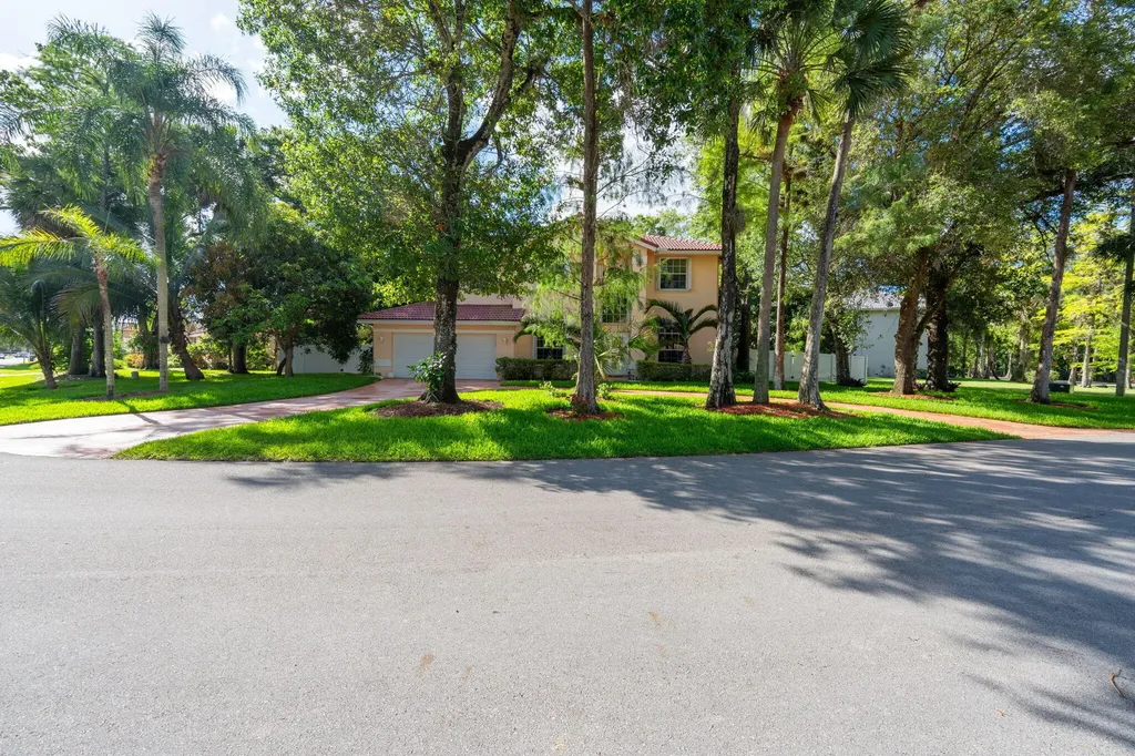 5304 NW 66th Avenue Lauderhill FL 33319