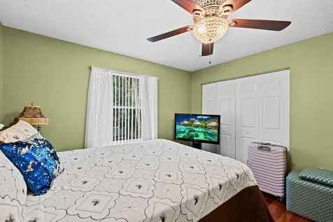 5304 NW 66th Avenue Lauderhill FL 33319