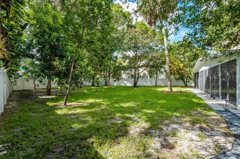 5304 NW 66th Avenue Lauderhill FL 33319