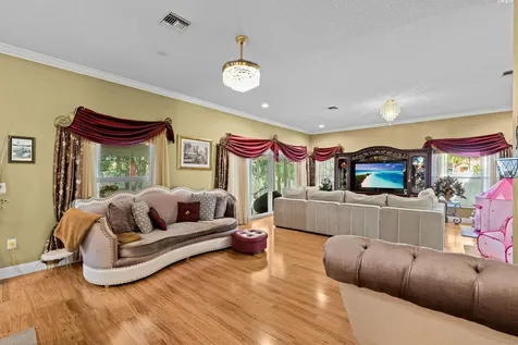 5304 NW 66th Avenue Lauderhill FL 33319