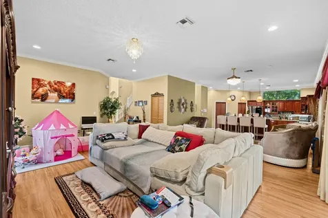 5304 NW 66th Avenue Lauderhill FL 33319