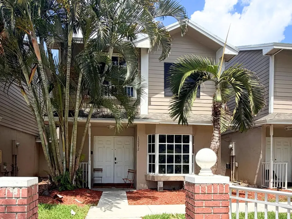 12272 NW 36th Place Sunrise FL 33323