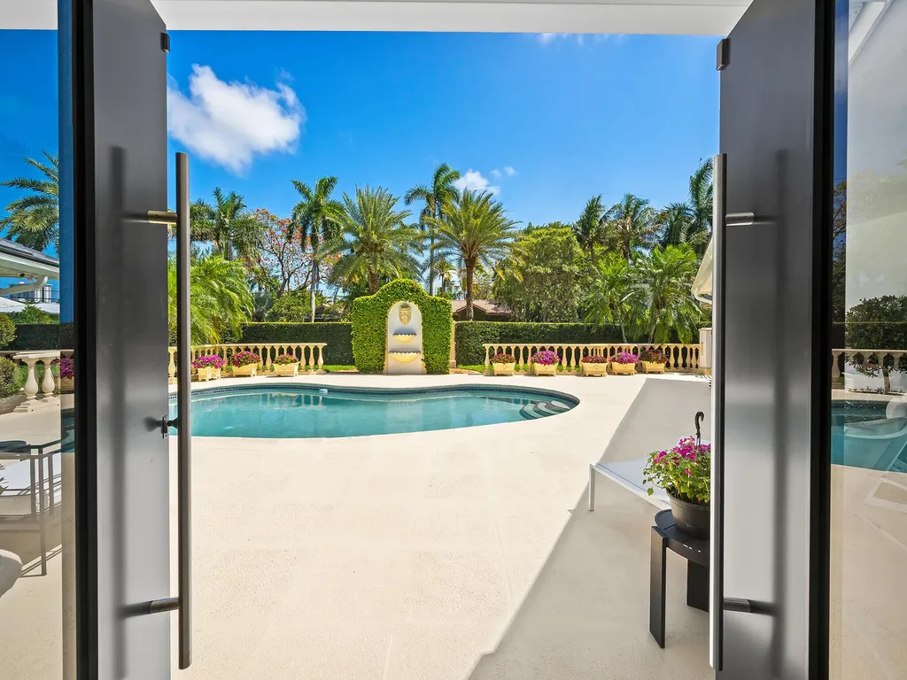 2831 NE 40th Street Fort Lauderdale FL 33308
