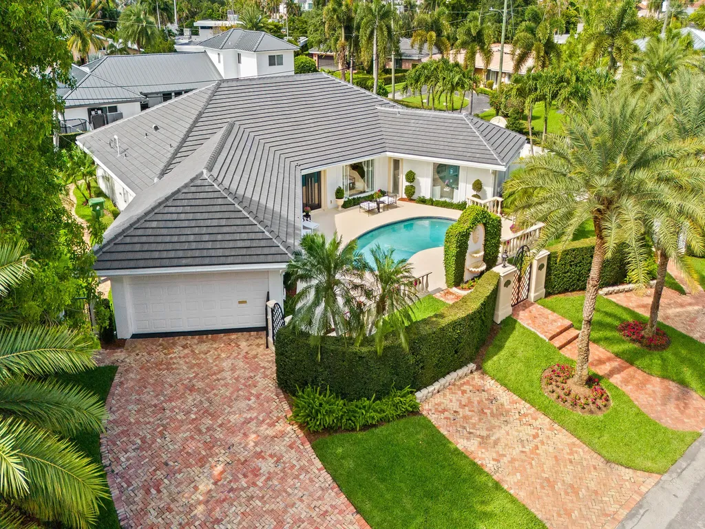 2831 NE 40th Street Fort Lauderdale FL 33308