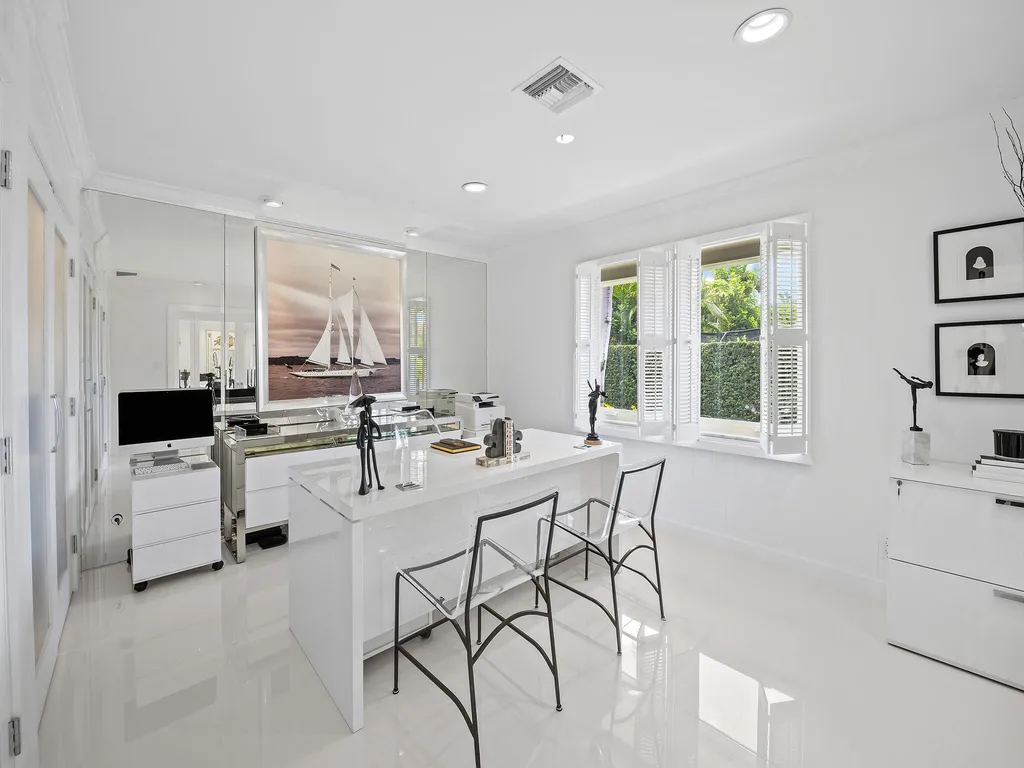 2831 NE 40th Street Fort Lauderdale FL 33308