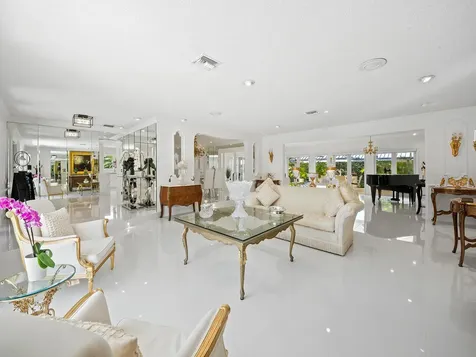 2831 NE 40th Street Fort Lauderdale FL 33308