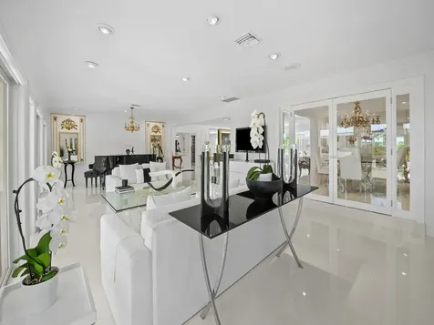 2831 NE 40th Street Fort Lauderdale FL 33308