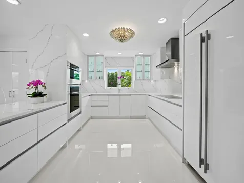 2831 NE 40th Street Fort Lauderdale FL 33308