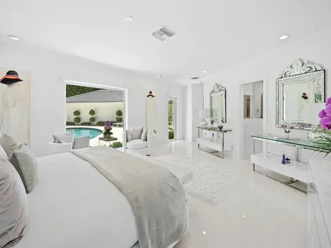 2831 NE 40th Street Fort Lauderdale FL 33308
