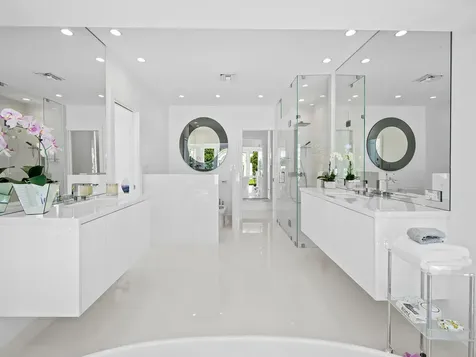 2831 NE 40th Street Fort Lauderdale FL 33308