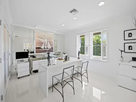 2831 NE 40th Street Fort Lauderdale FL 33308