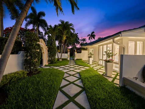 2831 NE 40th Street Fort Lauderdale FL 33308