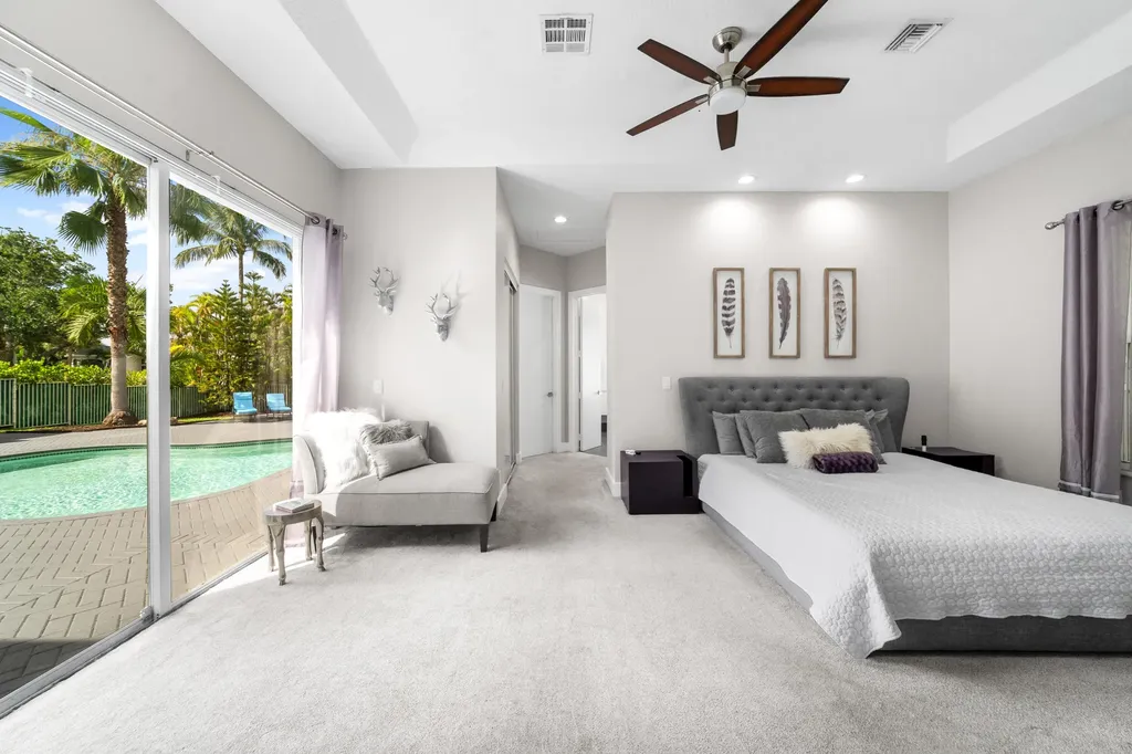 6569 NW 103rd Terrace Parkland FL 33076