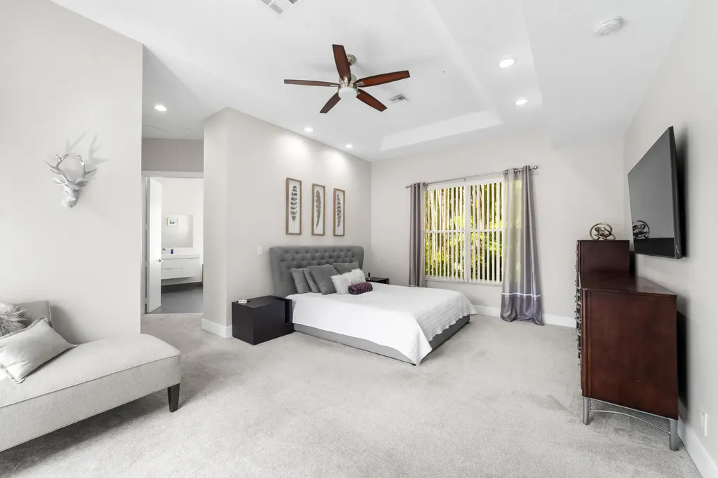 6569 NW 103rd Terrace Parkland FL 33076