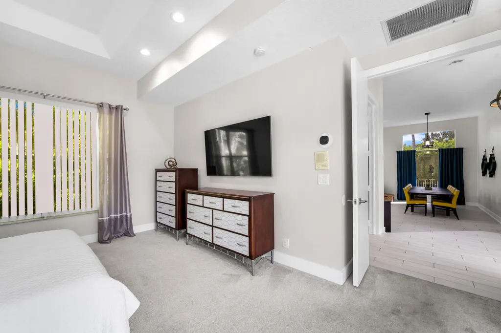 6569 NW 103rd Terrace Parkland FL 33076