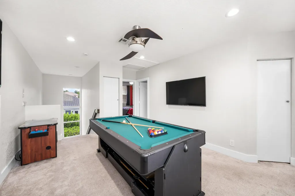 6569 NW 103rd Terrace Parkland FL 33076