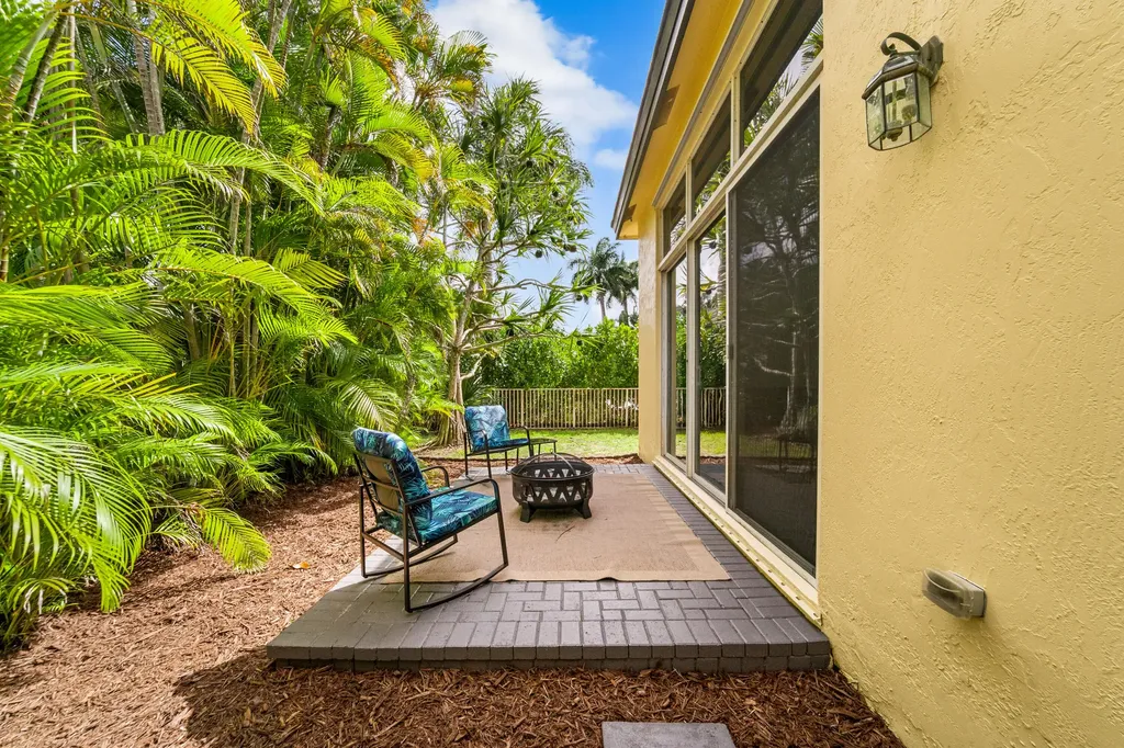 6569 NW 103rd Terrace Parkland FL 33076