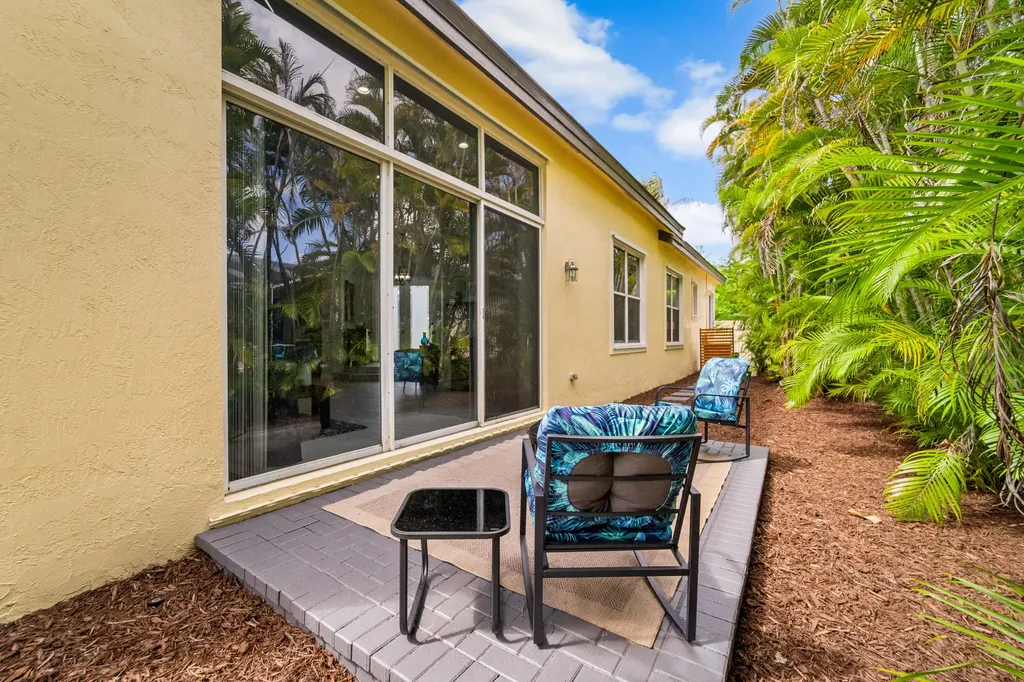 6569 NW 103rd Terrace Parkland FL 33076