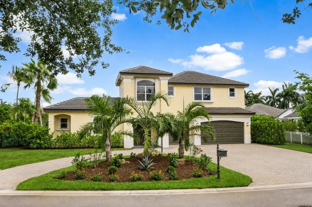 6569 NW 103rd Terrace Parkland FL 33076