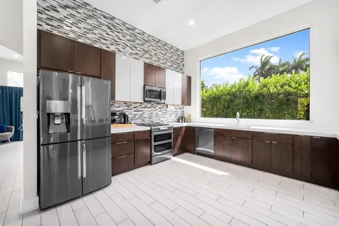 6569 NW 103rd Terrace Parkland FL 33076