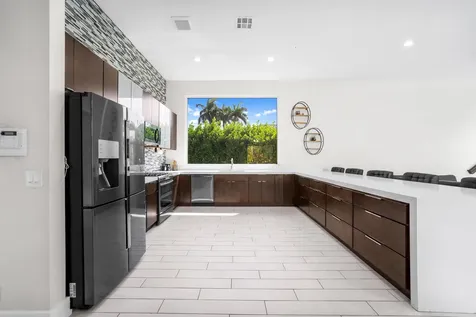 6569 NW 103rd Terrace Parkland FL 33076
