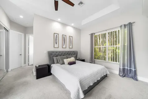 6569 NW 103rd Terrace Parkland FL 33076