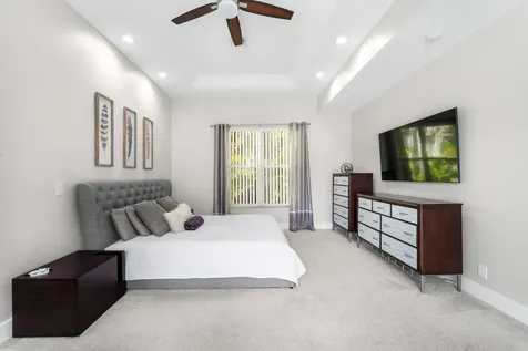 6569 NW 103rd Terrace Parkland FL 33076