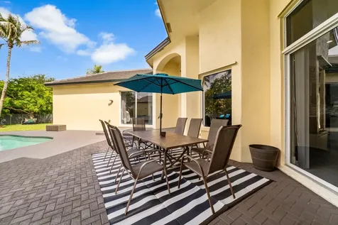 6569 NW 103rd Terrace Parkland FL 33076