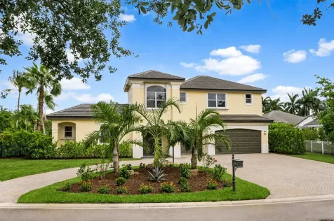 6569 NW 103rd Terrace Parkland FL 33076