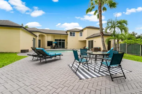 6569 NW 103rd Terrace Parkland FL 33076