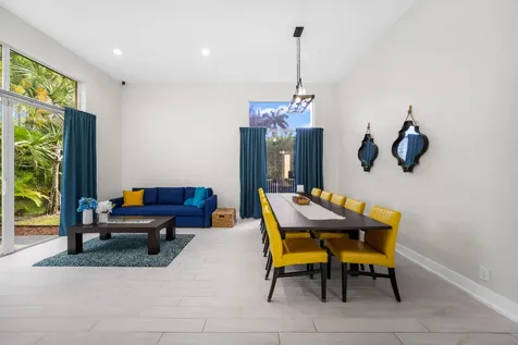 6569 NW 103rd Terrace Parkland FL 33076