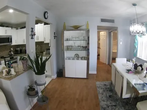275 Monaco F Delray Beach FL 33446