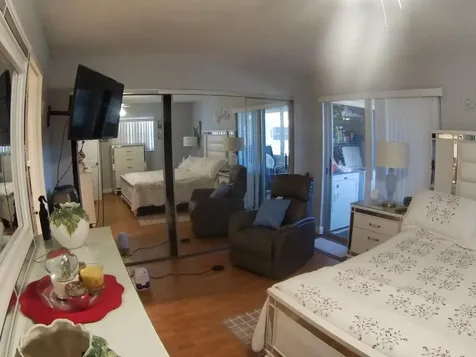 275 Monaco F Delray Beach FL 33446