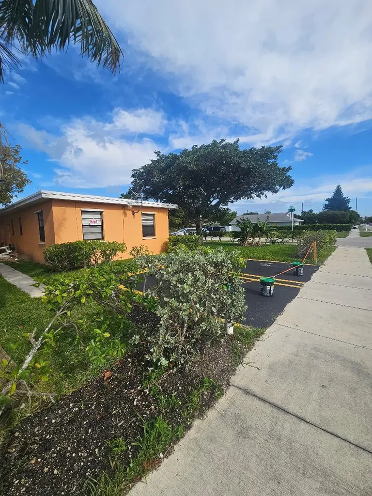 800 NW 1st Street Delray Beach FL 33444