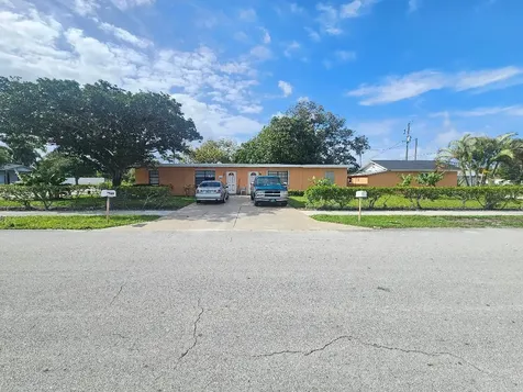 800 NW 1st Street Delray Beach FL 33444