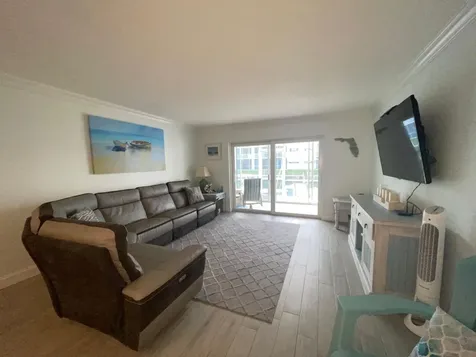 121 Wettaw Lane North Palm Beach FL 33408
