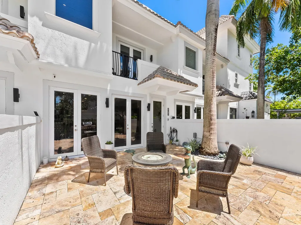 1806 NE 26th Avenue Fort Lauderdale FL 33305
