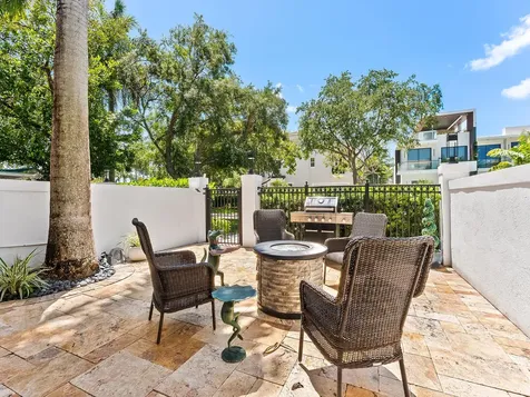 1806 NE 26th Avenue Fort Lauderdale FL 33305