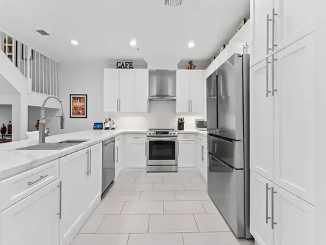 1806 NE 26th Avenue Fort Lauderdale FL 33305