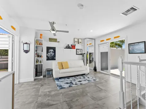 1806 NE 26th Avenue Fort Lauderdale FL 33305